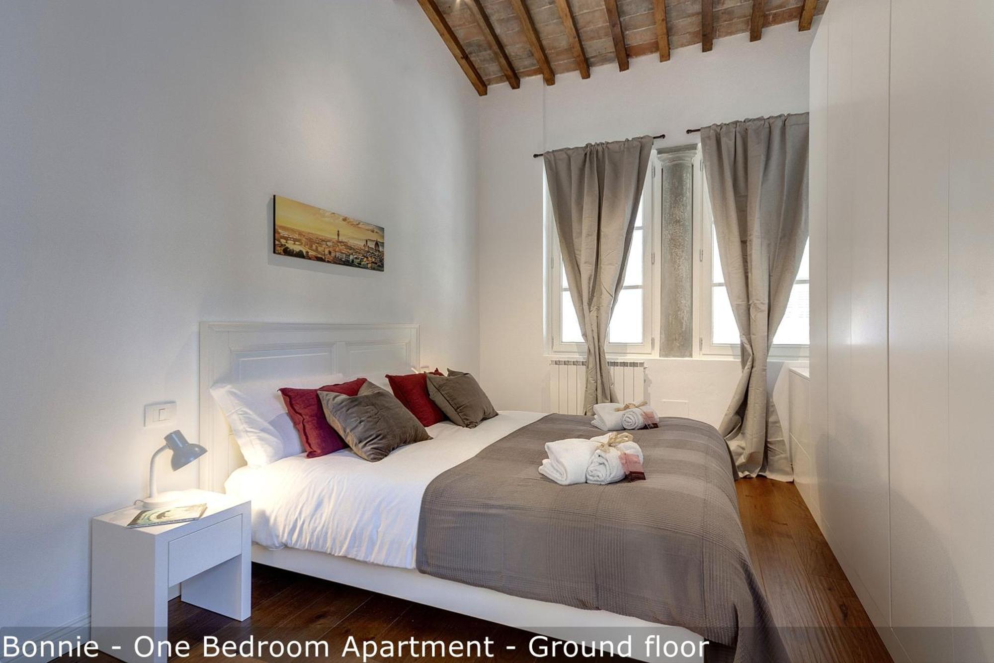 Bonnie - Clyde - Marvin Apartments By Mamo Florence Ngoại thất bức ảnh